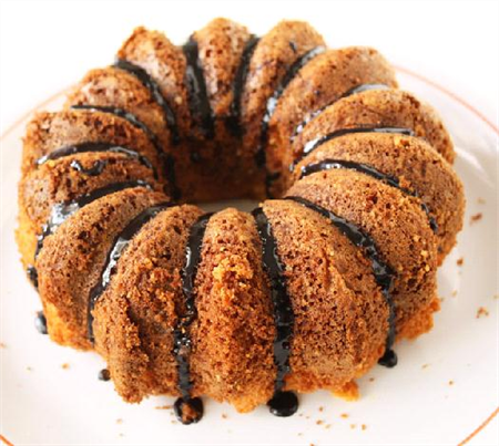 کیک گردو و بادام