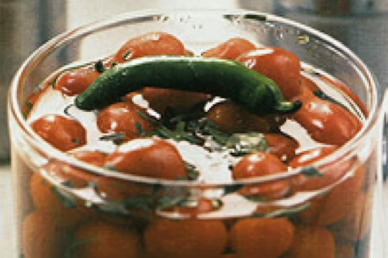 ترشی گوجه گیلاسی