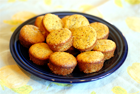 کیک کنجد صبحانه