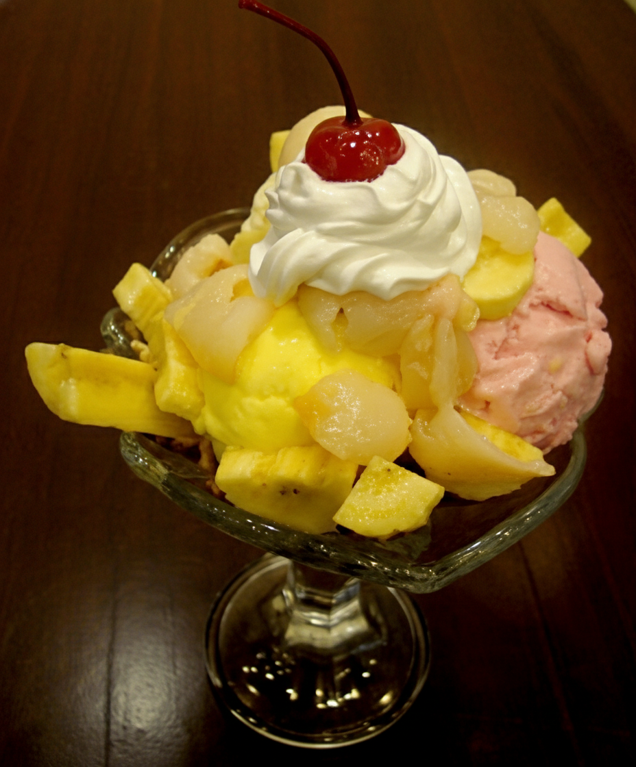 کوکتل بستنی