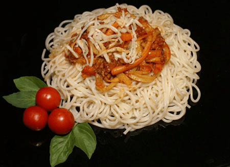 اسپاگتی با سس هویج و کدو