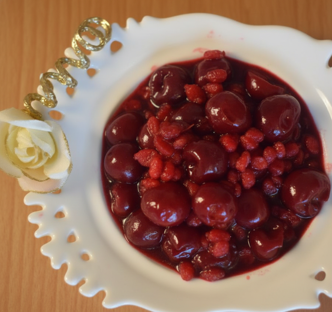 ترشی آلبالو و زرشک