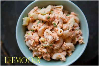 سالاد ماکارونی با سالمون