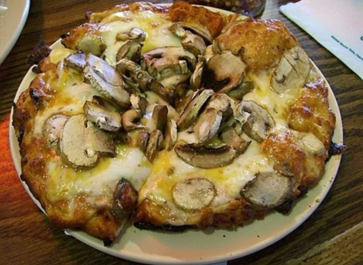 پیتزای پیاز و قارچ