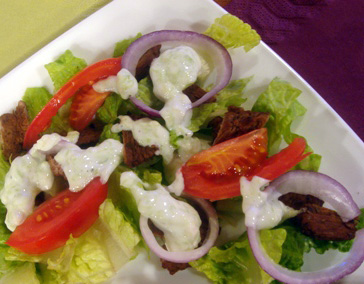 سالاد ماهی سالمون