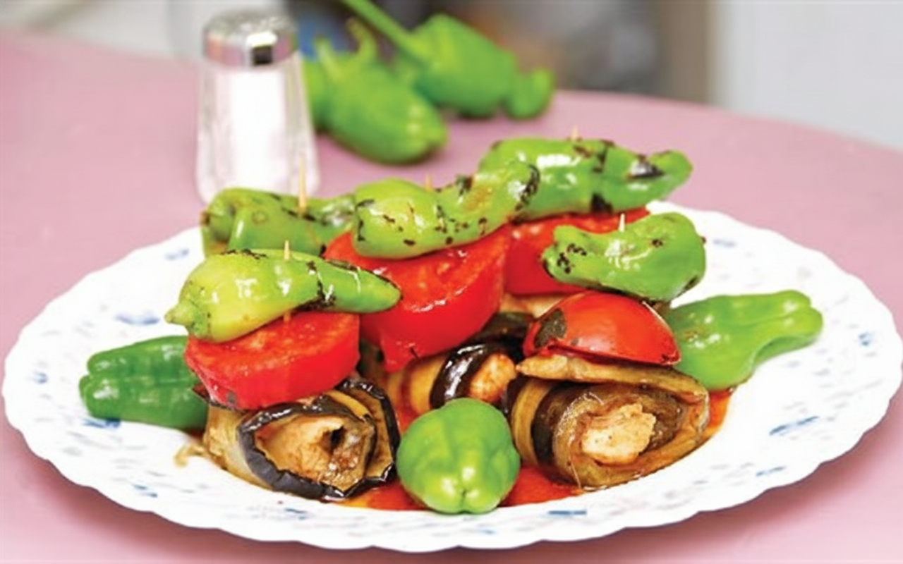 رولت مرغ وبادنجان